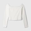 Modern beskuren off-shoulder T-shirt Modern beskuren off-shoulder T-shirt