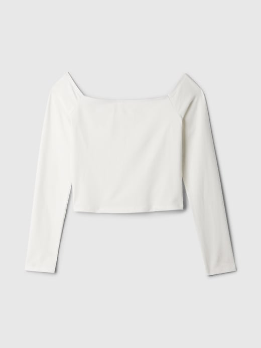 Modern beskuren off-shoulder T-shirt Modern beskuren off-shoulder T-shirt