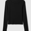 Modern ribborad T-shirt Modern ribborad T-shirt
