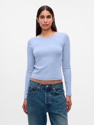 Modern ribborad T-shirt