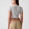 Modern ribborad T-shirt