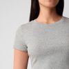 Modern ribborad T-shirt