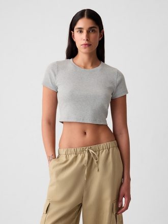 Modern ribborad T-shirt
