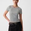 Modern ribborad T-shirt Modern ribborad T-shirt