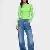 Modern ribborad T-shirt Modern ribborad T-shirt