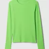 Modern ribborad T-shirt Modern ribborad T-shirt
