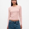 Modern ribborad T-shirt Modern ribborad T-shirt