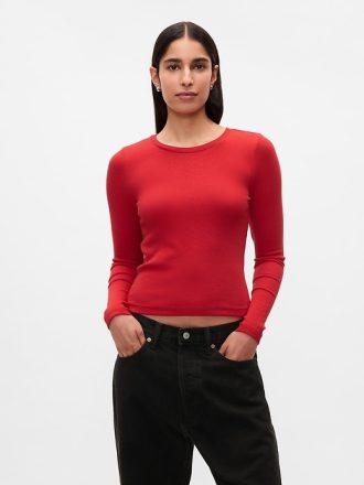 Modern ribborad T-shirt