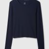 Modern ribborad T-shirt Modern ribborad T-shirt