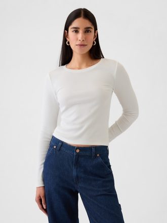 Modern ribborad T-shirt
