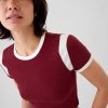 Modern ribborad T-shirt Modern ribborad T-shirt