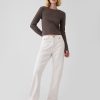 Modern ribborad T-shirt Modern ribborad T-shirt