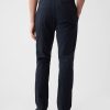 Moderna Khakis i Athletic Taper