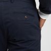 Moderna Khakis i Athletic Taper