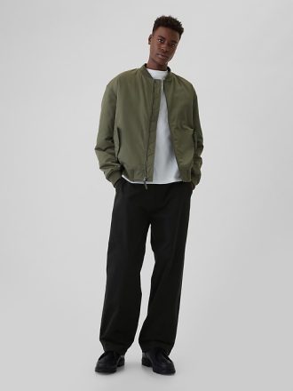 Moderna Khakis i Baggy Fit