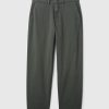 Moderna Khakis i Baggy Fit