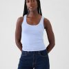 Modernt cropped linne