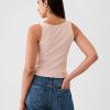 Modernt cropped linne