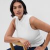 Modernt mockneck linne