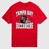 NFL Tampa Bay Buccaneers hjälm grafisk t-shirt