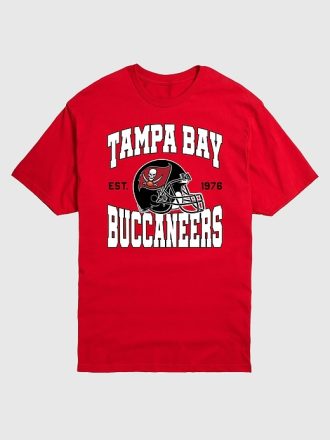 NFL Tampa Bay Buccaneers hjälm grafisk t-shirt