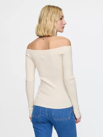 Off-Soulder Sweater Top