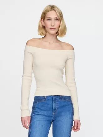 Off-Soulder Sweater Top
