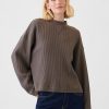 Oversized Mockneck Waffle T-shirt