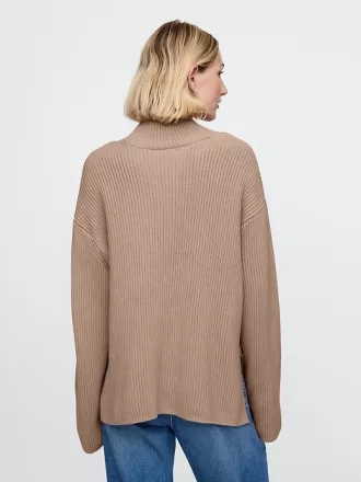 Oversized tröja med split-fåll Mockneck