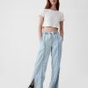 Pull-On byxor i denim med vida ben Pull-On byxor i denim med vida ben