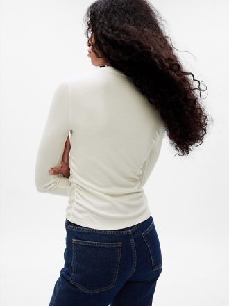 Ruched T-shirt med mini revben