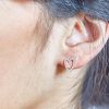 Silver Heart Outline Stud örhängen