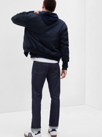 Slimmade jeans i GapFlex