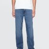 Stickade lösa jeans från 90-talet