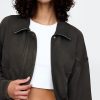 Sweatshirt Bomberjacka i jeans