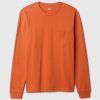 T-shirt med kraftig ficka T-shirt med kraftig ficka