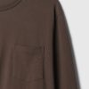 T-shirt med kraftig ficka T-shirt med kraftig ficka