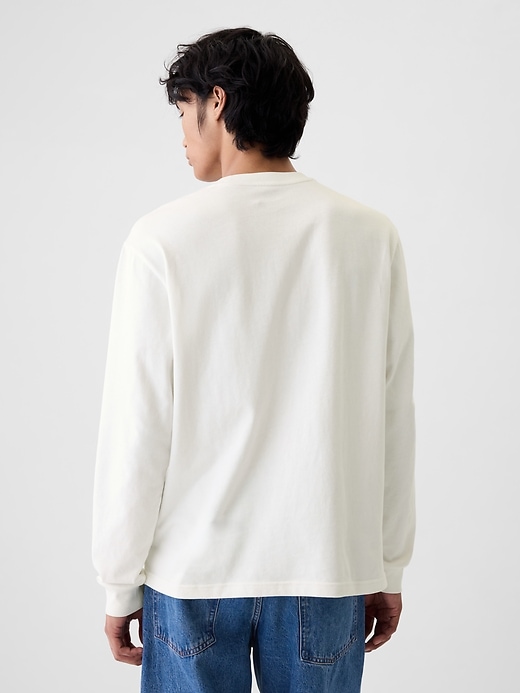 T-shirt med kraftig ficka T-shirt med kraftig ficka