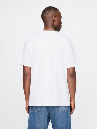 T-shirt med kraftig ficka