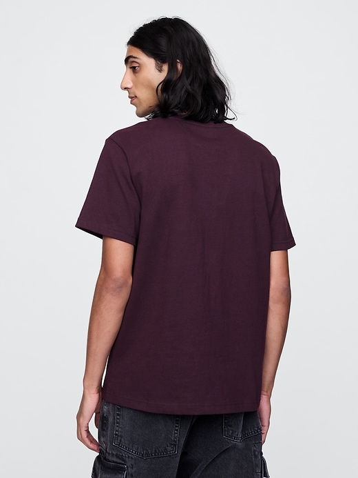 T-shirt med kraftig ficka T-shirt med kraftig ficka