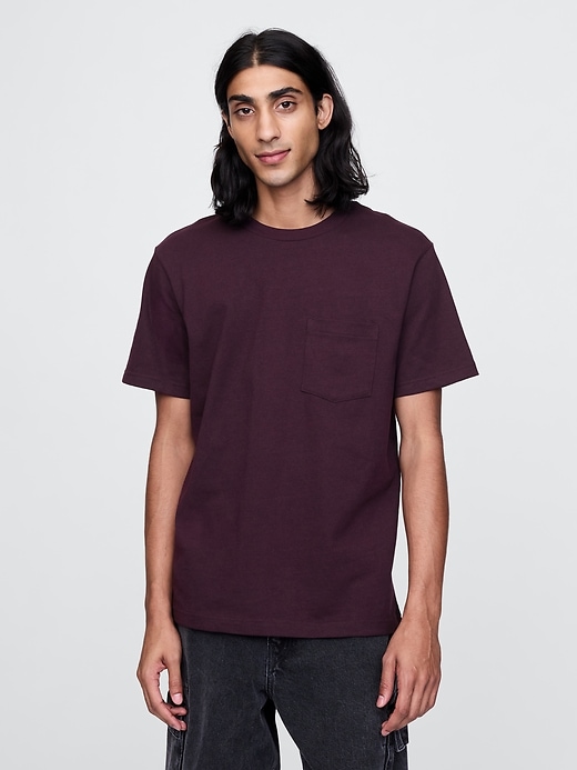 T-shirt med kraftig ficka T-shirt med kraftig ficka