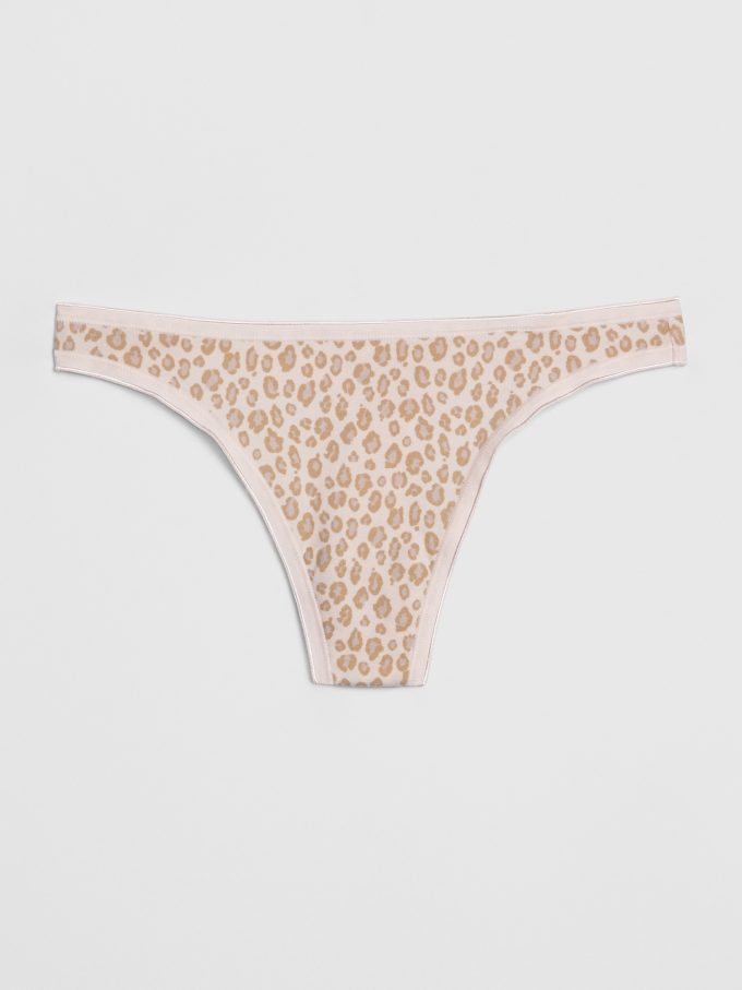 Thong med låg höjd