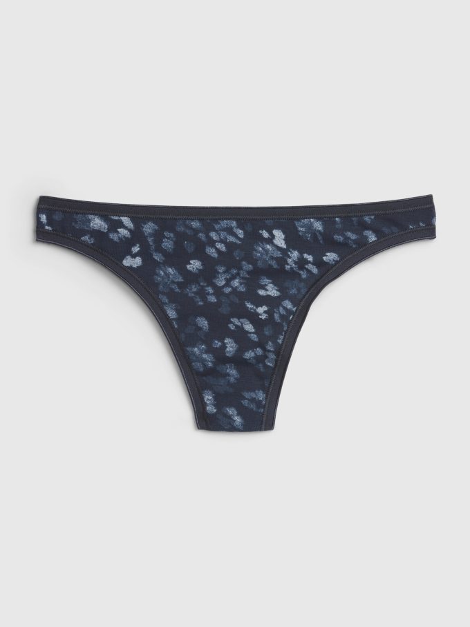 Thong med låg höjd