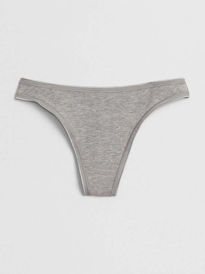 Thong med låg höjd
