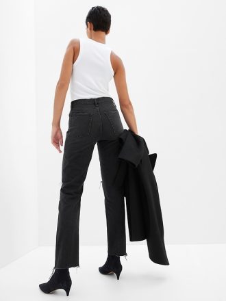 Uppnosiga raka jeans med hög höjd